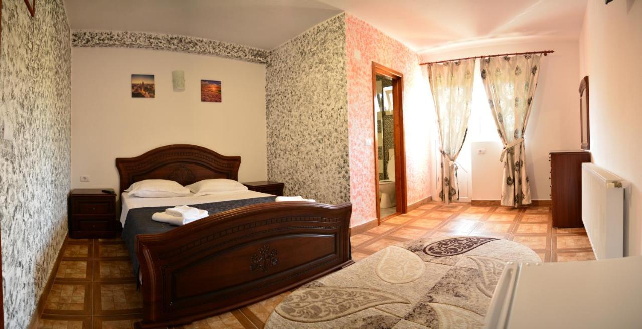La Mateo Hotel Călimăneşti Eksteriør billede