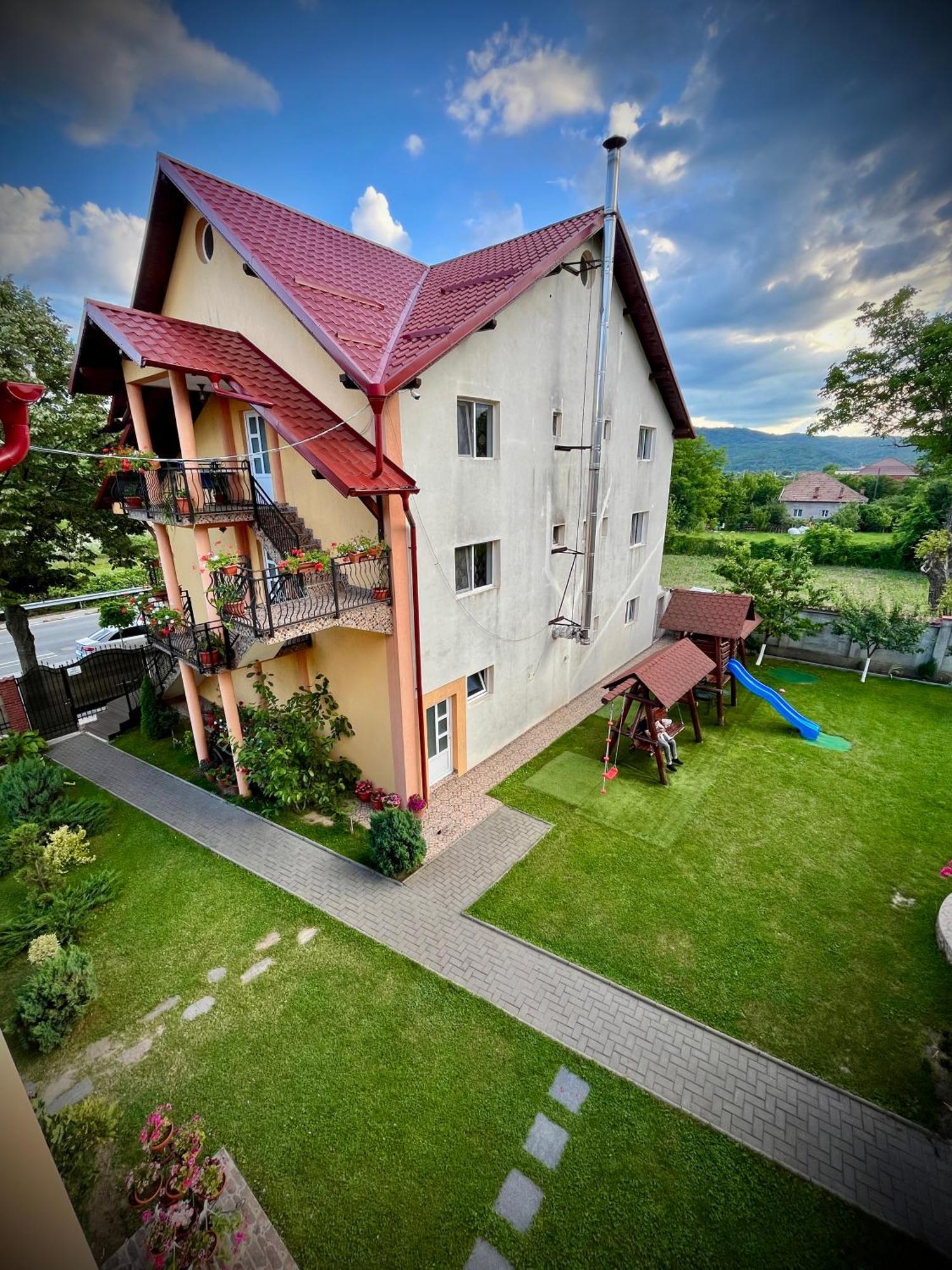 La Mateo Hotel Călimăneşti Eksteriør billede